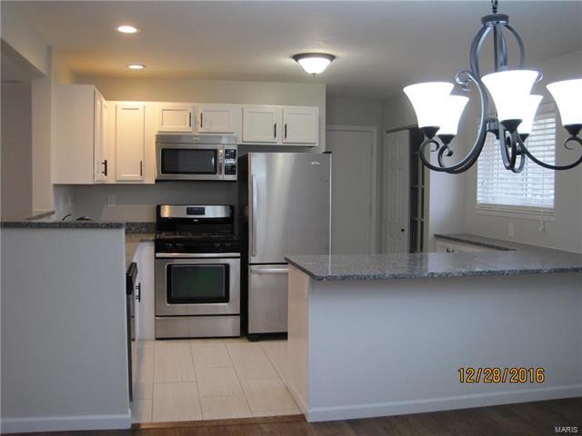 Building Photo - 1345 Virginia Dr