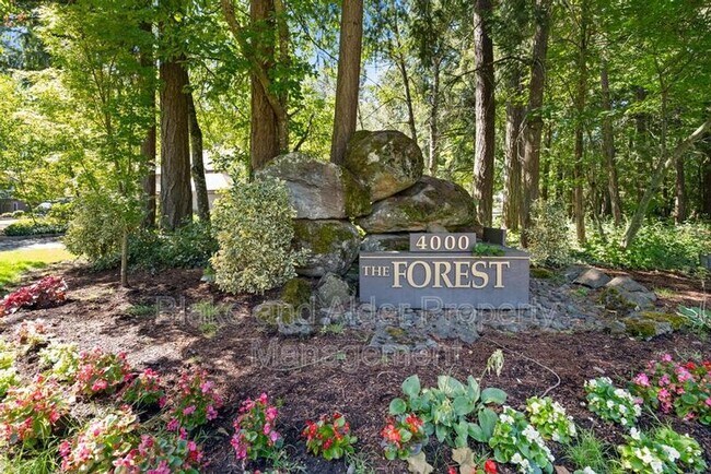 Foto del edificio - 4000 Carman Dr