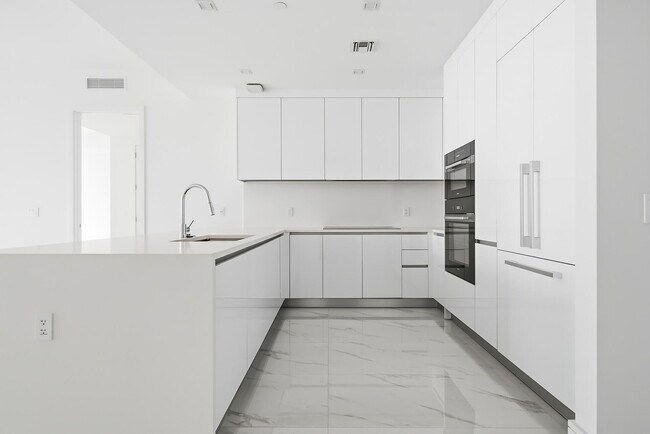 Foto del edificio - 220 Lake Shore Dr