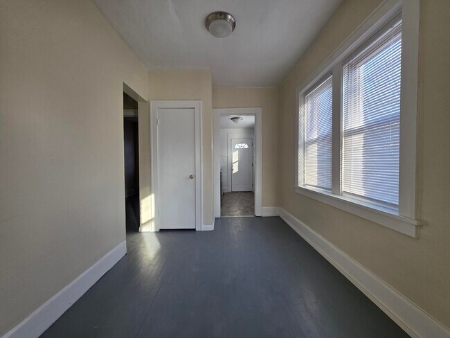 Foto del edificio - 1515 Taylor Ave