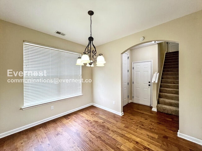 Building Photo - 6057 Abigail Bluffs Dr