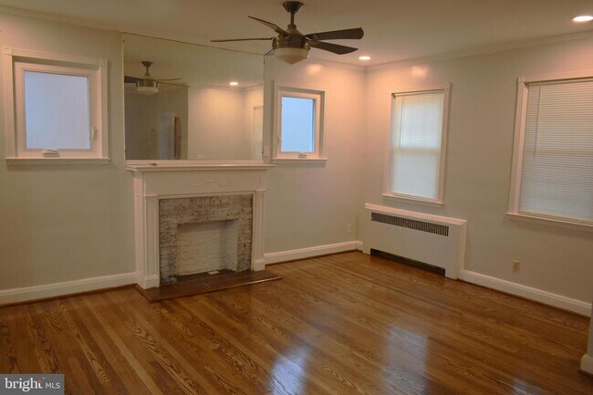 Foto del edificio - 3120 Tioga Pkwy