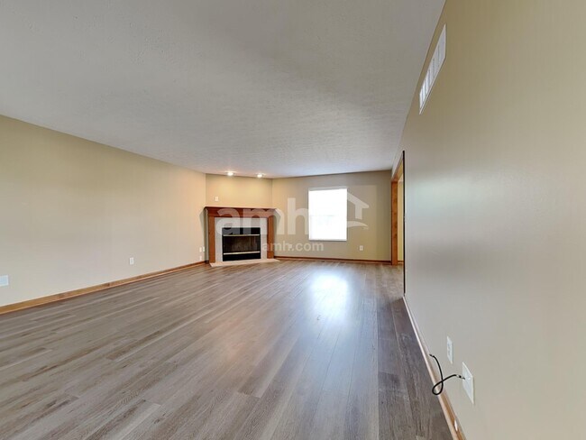Foto del edificio - 3075 Foxhound Dr