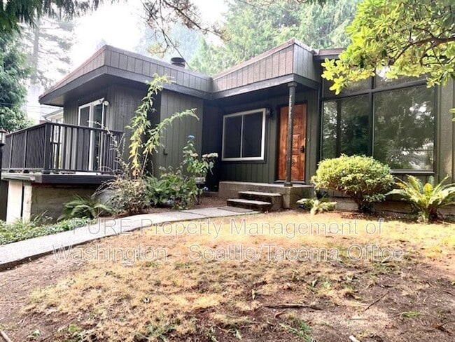 Building Photo - 7507 19th Ave SW
