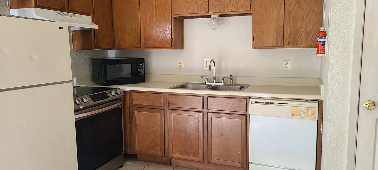 Photo - 1106 Verde Dr, Unit 1