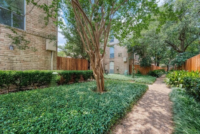 Building Photo - 4629 Wild Indigo St