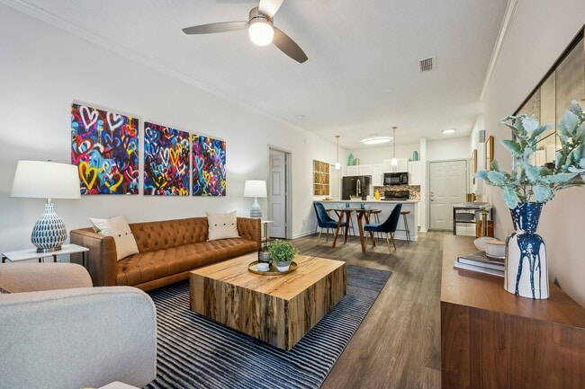 Building Photo - Aventura Oak Mountain