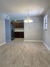 Building Photo - 1111 NW 19th Ave