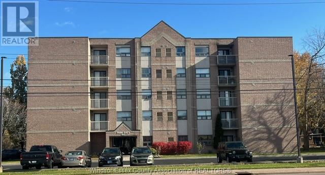 Building Photo - 1160 Lauzon Rd