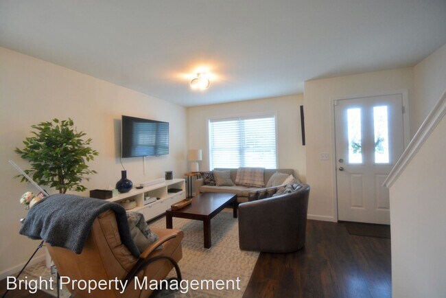Foto del edificio - 3 br, 2.5 bath House - 311 New St