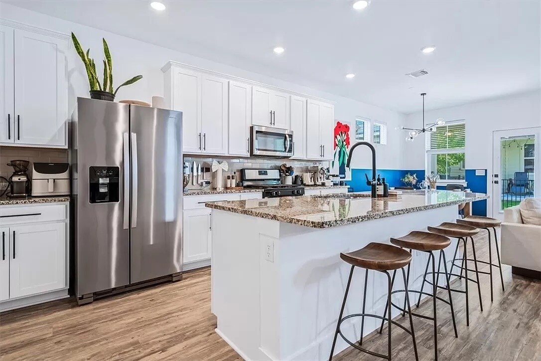 Foto principal - 7404 Wynkoop Ct