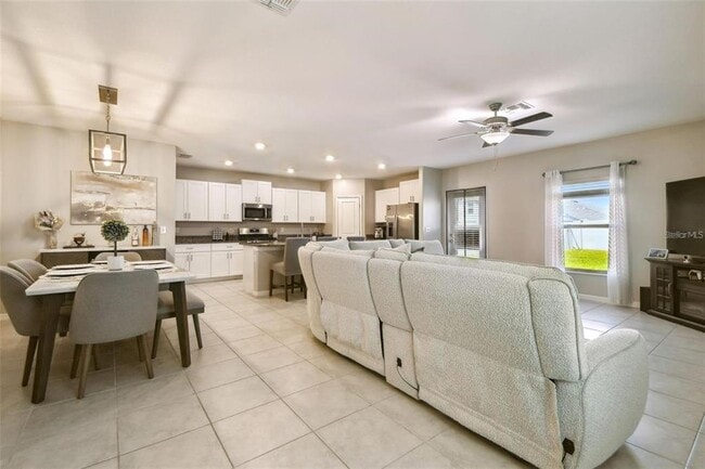 Foto del edificio - 9440 Lemon Drop Lp