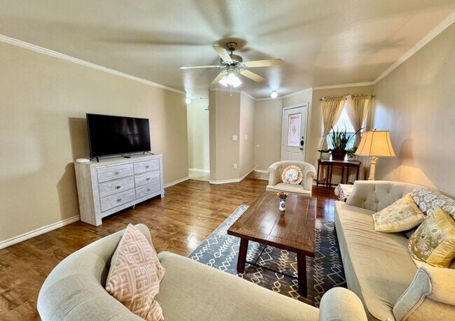 Foto del edificio - 602 N Bangor Ave