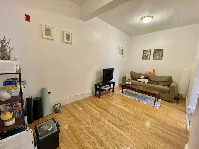 Foto del edificio - 237 N Harvard St