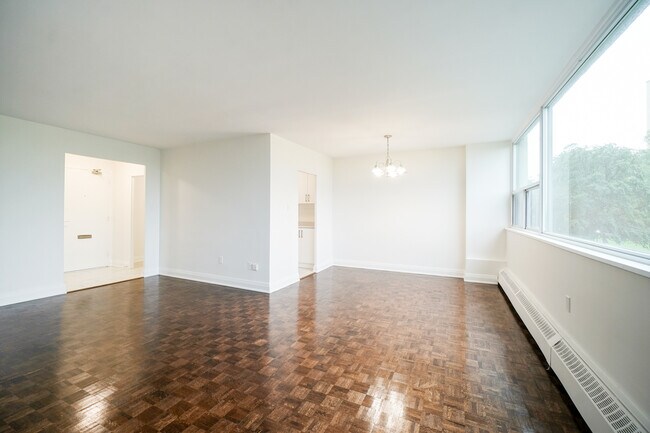 Photo du bâtiment - 185 Shaughnessy Blvd