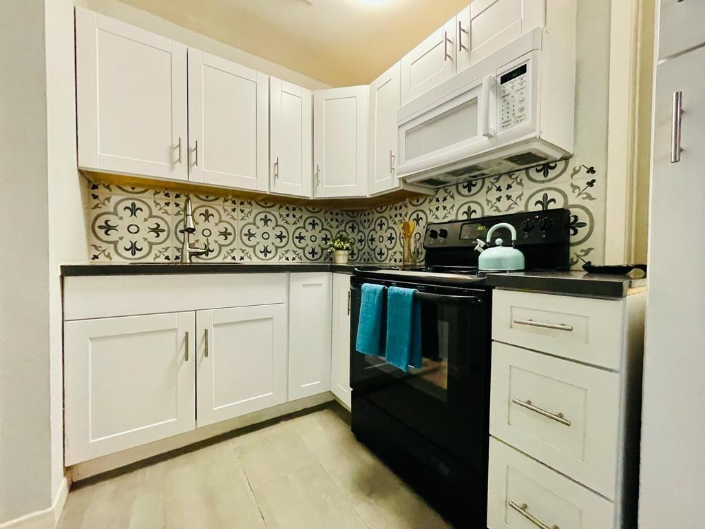Foto principal - 5809 Kiam St