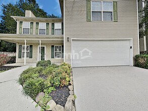 Building Photo - 1405 Randall Park Dr