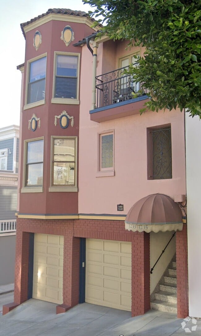 Building Photo - 1233 Montgomery St