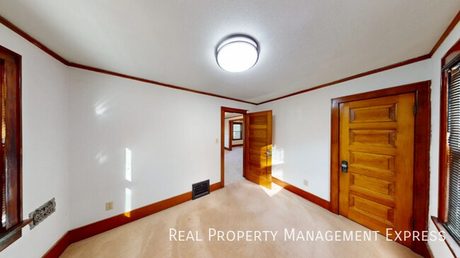 Foto del edificio - Cozy 3 bedroom 2 bathroom home