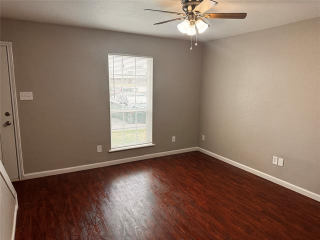 Foto del edificio - 357 NW Newton Dr