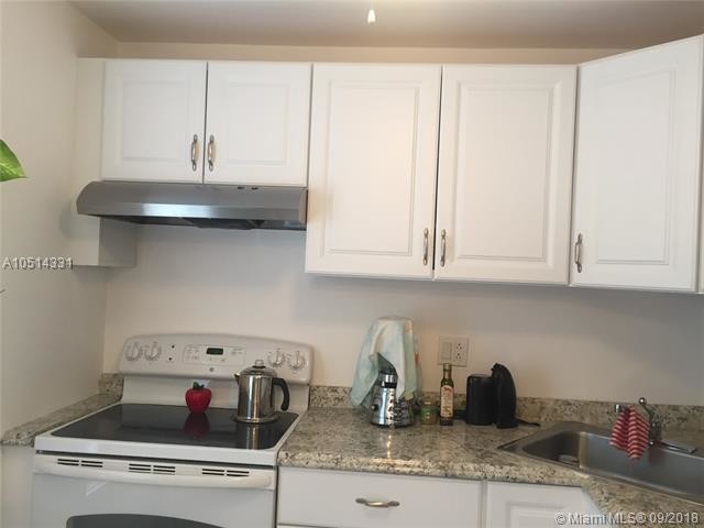 Foto del edificio - 5901 NW 61st Ave