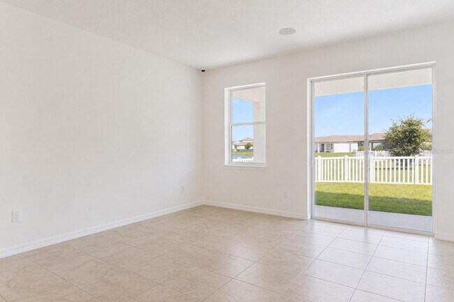 Foto del edificio - 2824 Neverland Dr