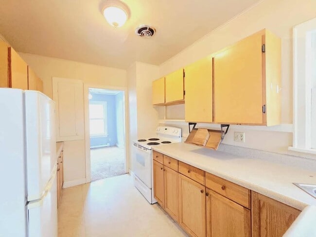 Foto del edificio - Charming 3 Bedroom, 2 Bath House For Rent!!