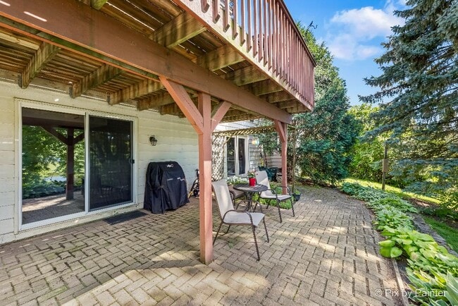 Foto del edificio - 1330 Braewood Dr