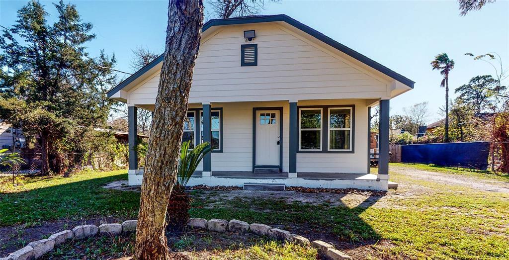 Foto principal - 612 Apache St
