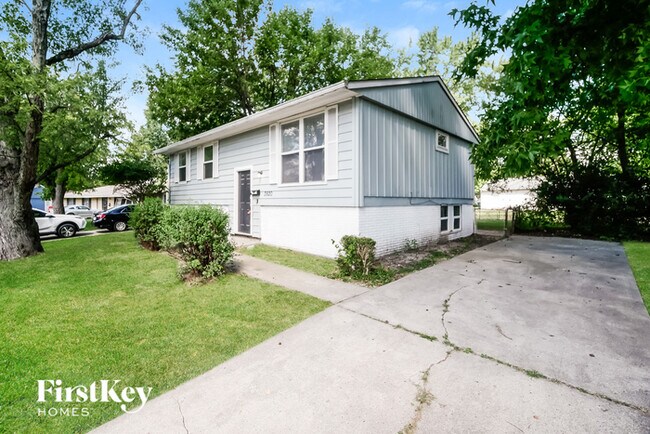 Foto del edificio - 3820 N Lawndale Ave