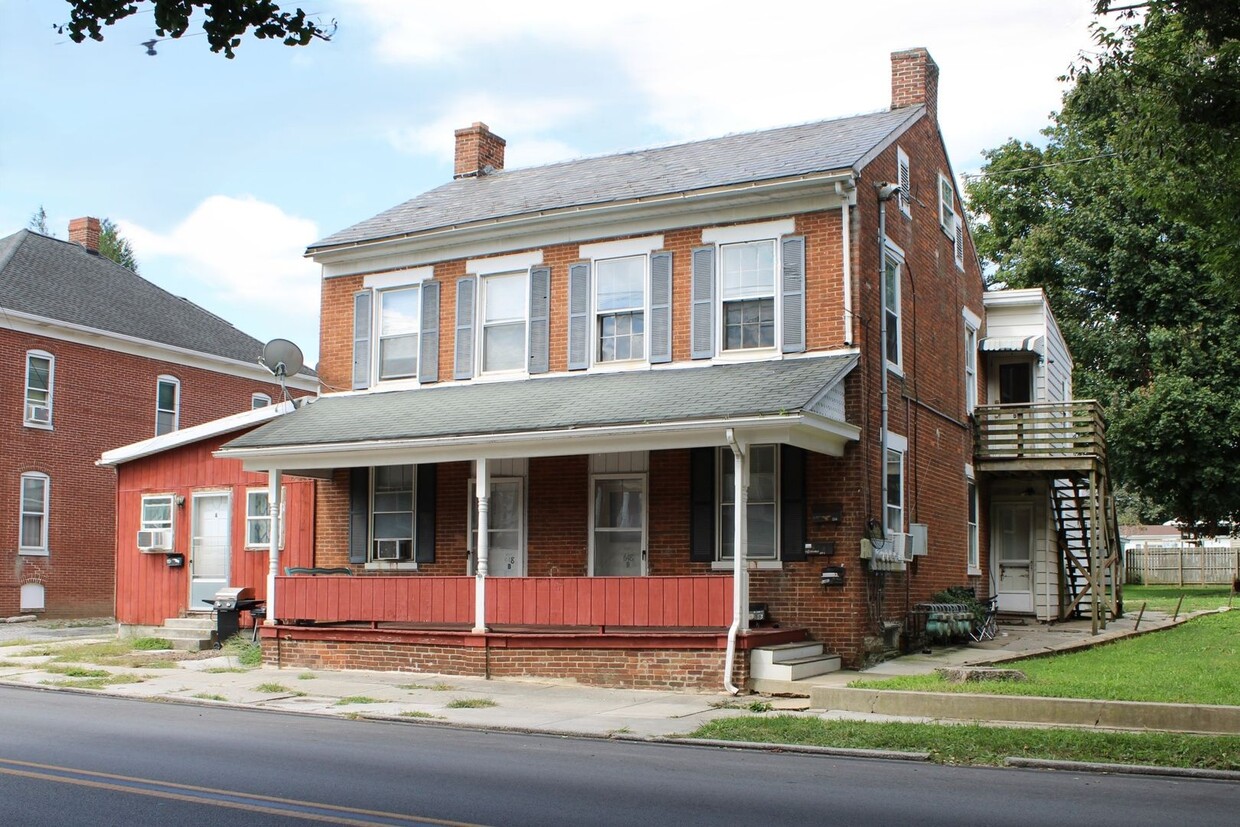 Primary Photo - 648 Broadway