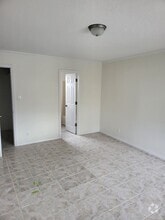 Building Photo - 1220 Rosemont Ave NW