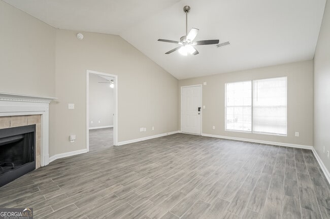 Building Photo - 145 Fairclift Dr