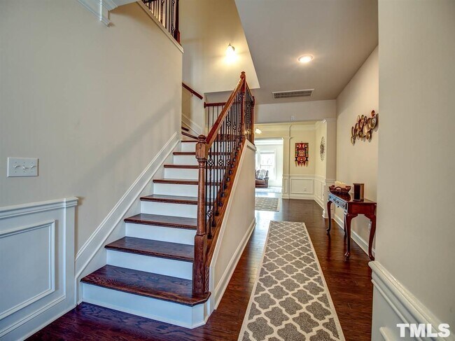 Foto del edificio - 1884 Blue Jay Pt