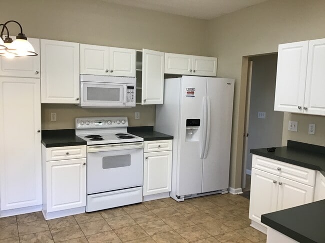 Building Photo - 300 Canvasback Way