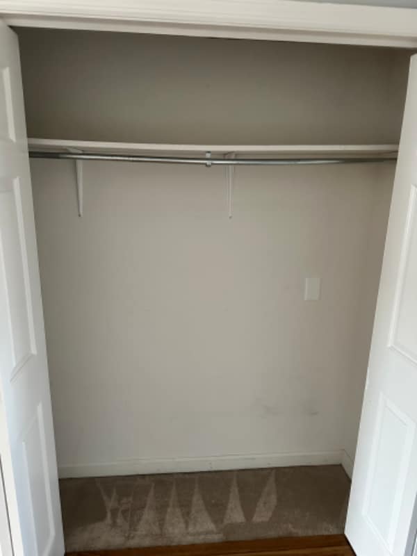 Building Photo - 487 Bramblewood Ln