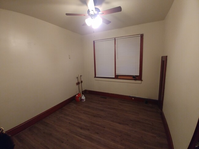 Laundry Rm / Bedroom 2 - 141 Greenbrier Ave