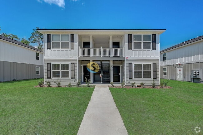 Building Photo - 9612 Hood Rd