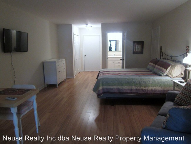 Building Photo - 1303 Harbourside Dr