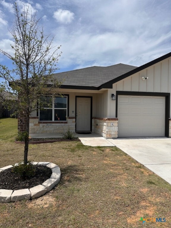 Primary Photo - 122 Wind Ridge Dr