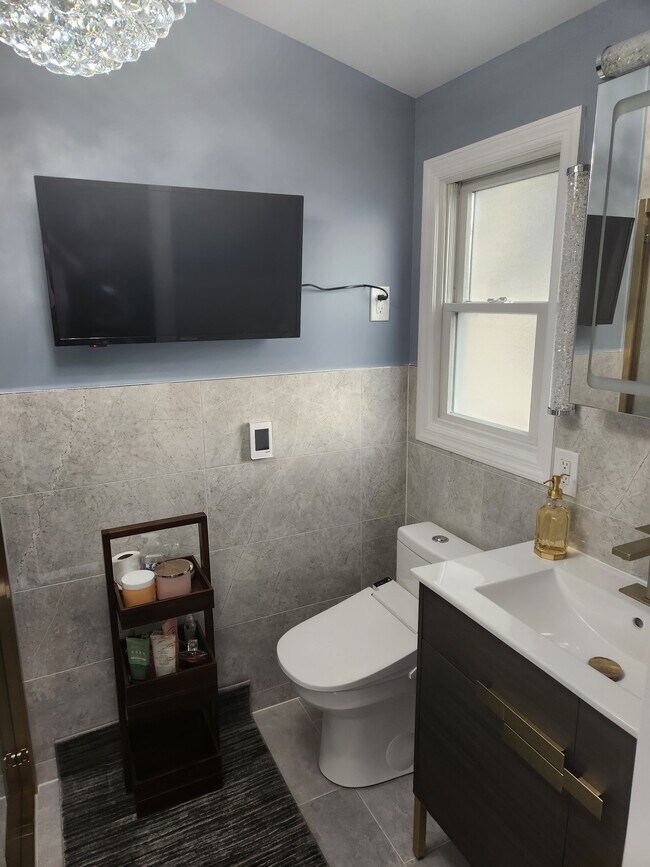 Foto del edificio - 3472 Bertha Dr