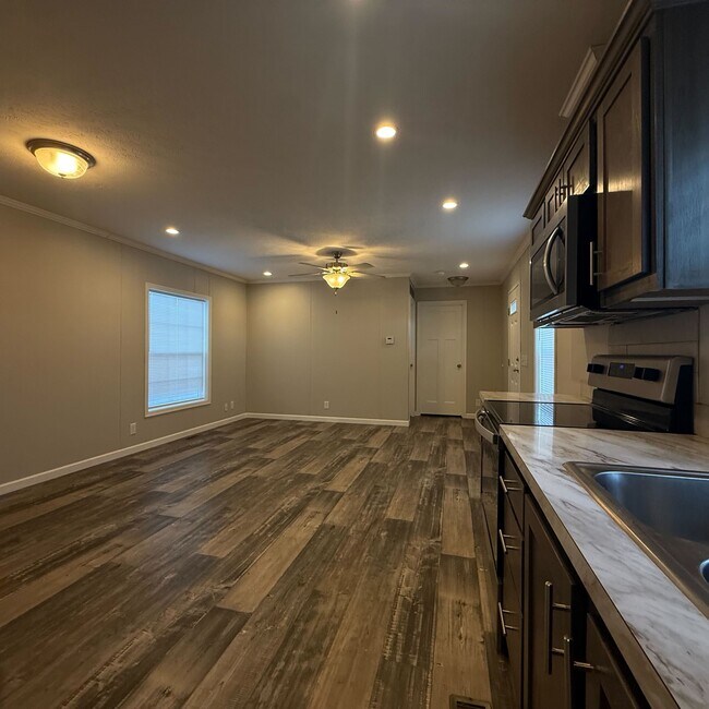 Foto del edificio - 10610 State Rte 762