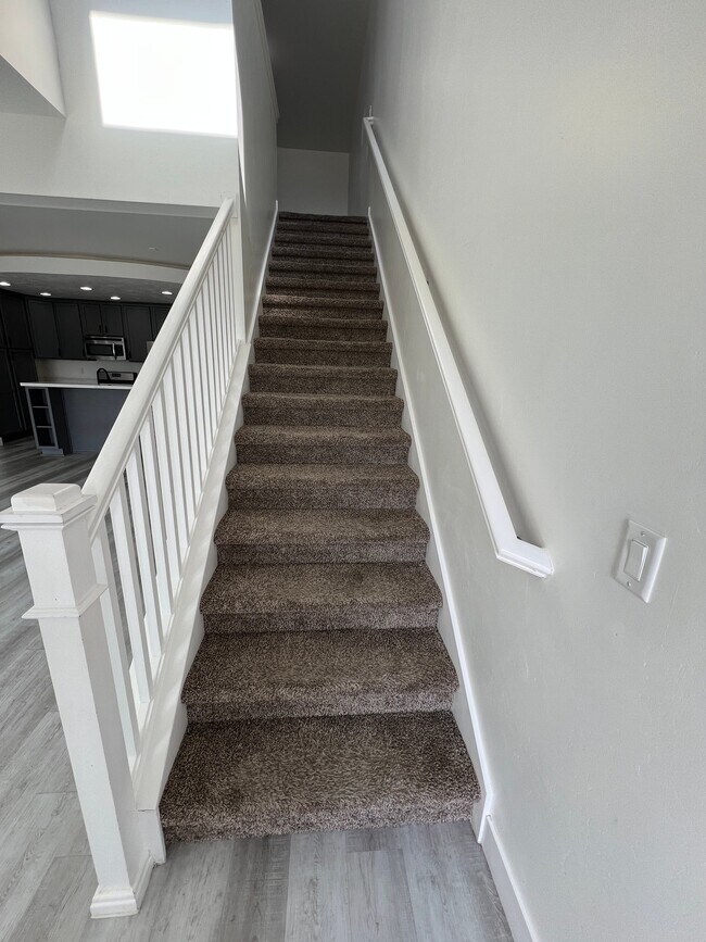 Building Photo - 7562 San Savino Way