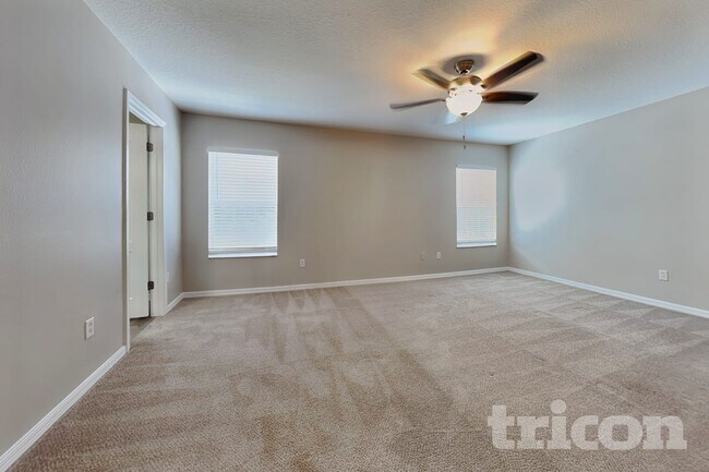 Foto del edificio - 9247 Wellstone Dr