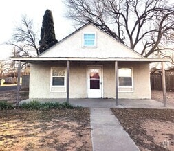 Building Photo - 1101 40th St