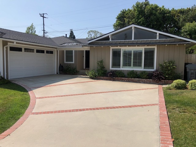 Primary Photo - 5720 Capeswood Dr