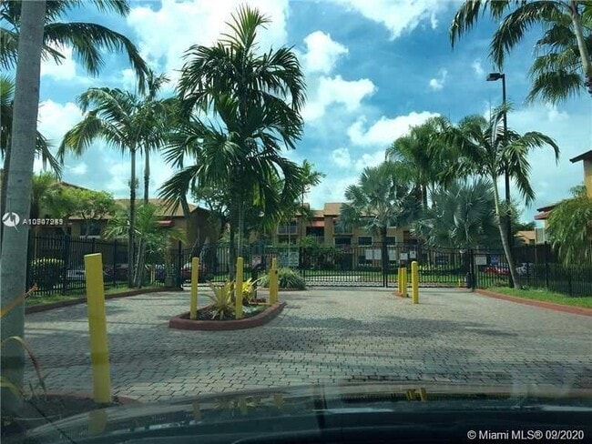 Building Photo - 15600 SW 80th St