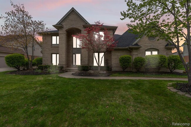 Building Photo - 45419 Glengarry Blvd
