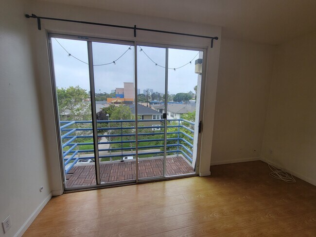 Foto del edificio - 1512 S Wooster St