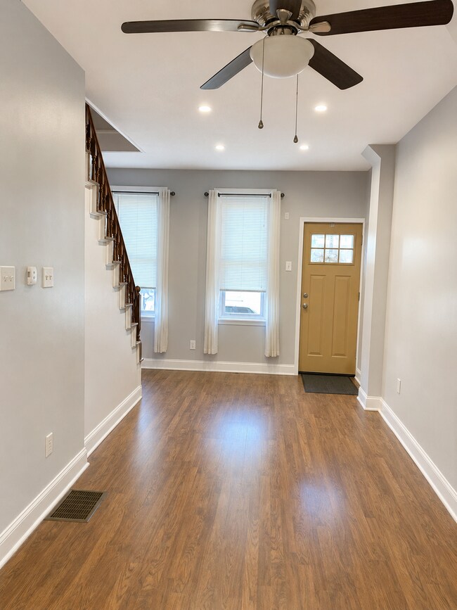 Foto del edificio - 2981 Mercer St